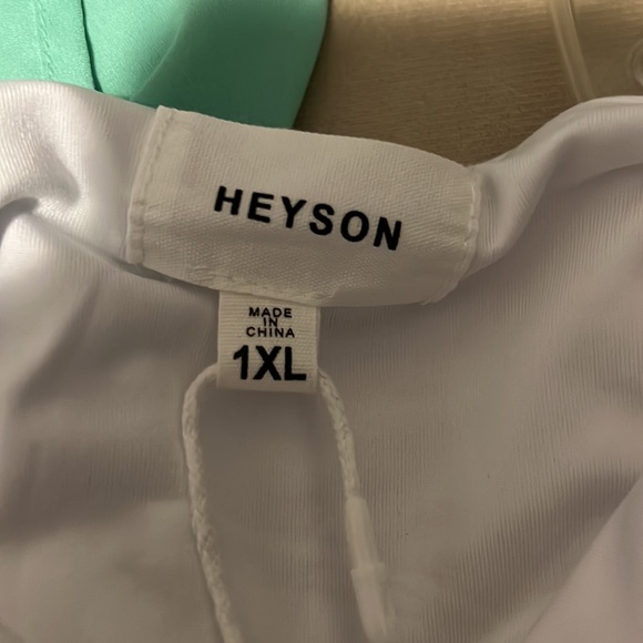 NWT HEYSON white bodysuit - Picture 2 of 8